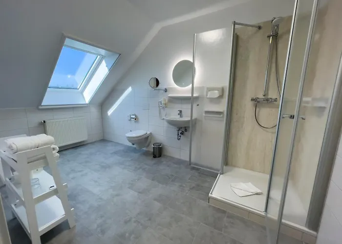 فندق مبيت وإفطار Altstadthotel 